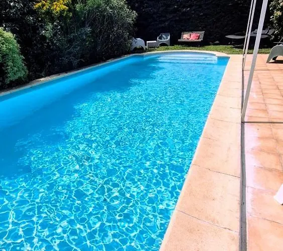 Notre-dame Avec Piscine וילה